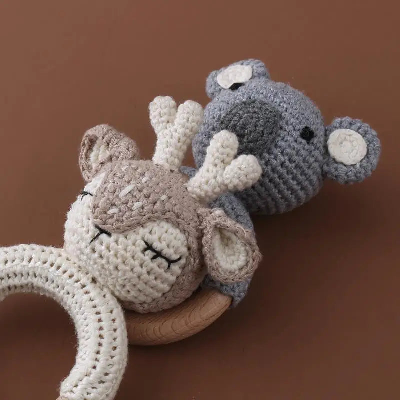 Wooden Animal Teether Ring for Babies | Blooming Babies