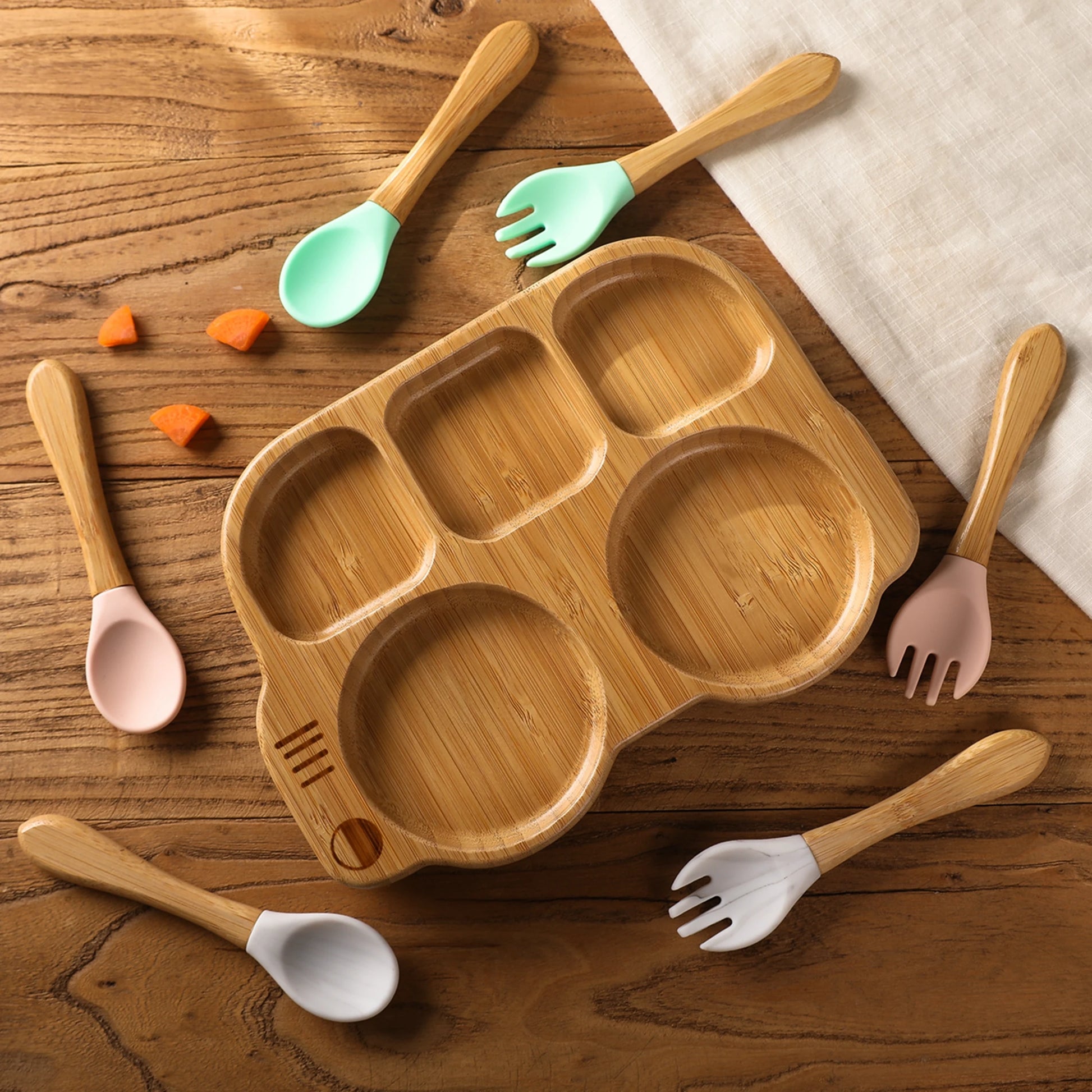 Wooden Car Tableware Set for Toddlers | Blooming Babies